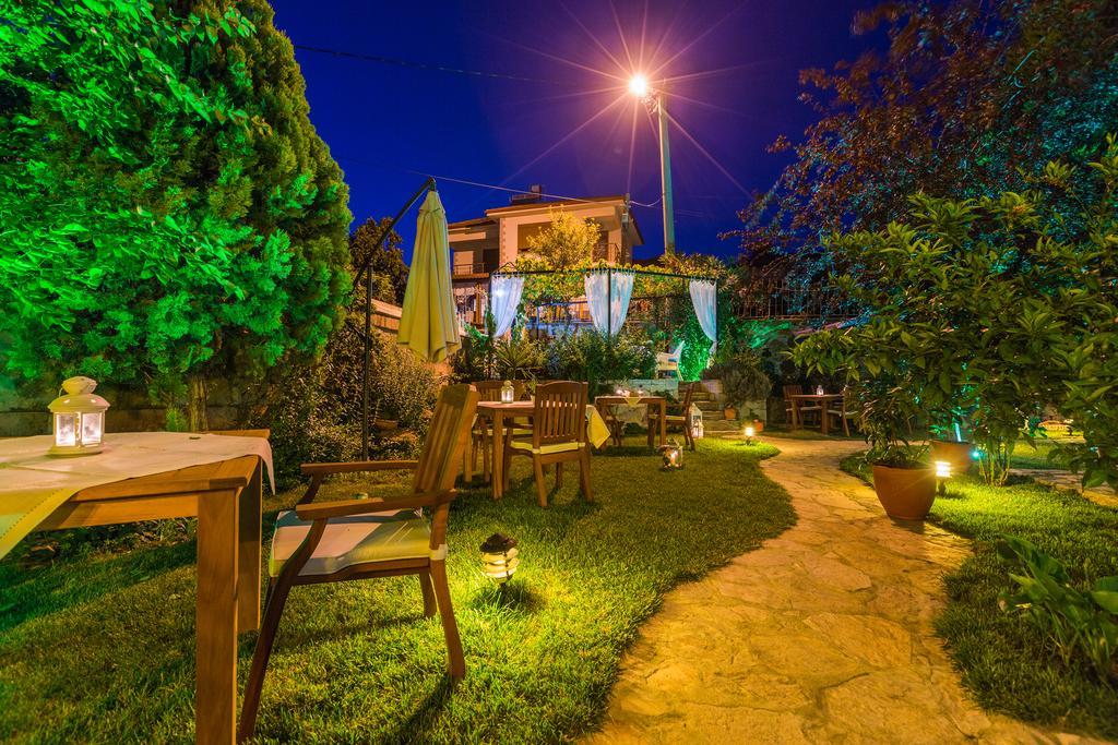 Cunda Esen Hotel Айвалик Екстер'єр фото