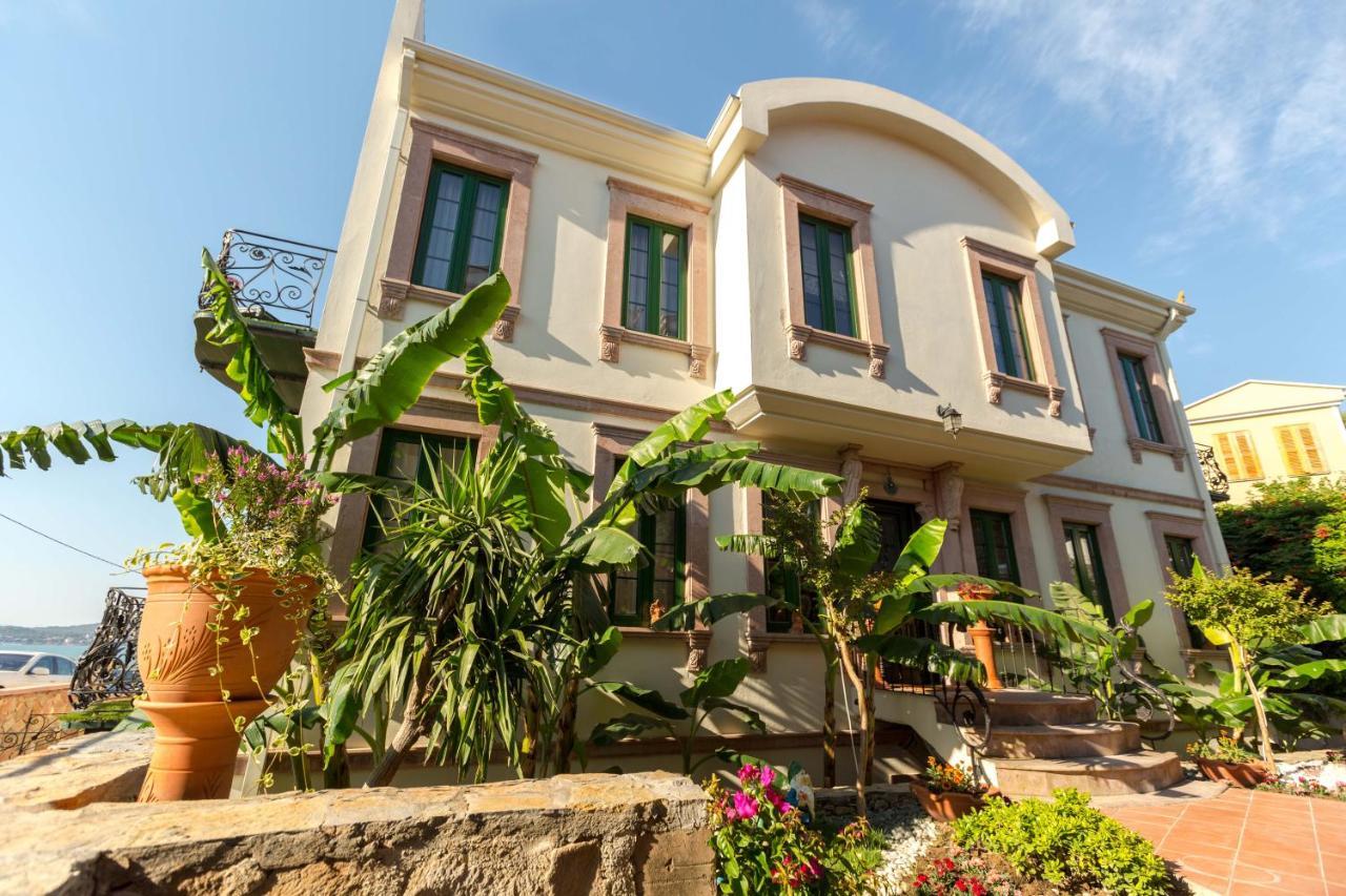 Cunda Esen Hotel Айвалик Екстер'єр фото